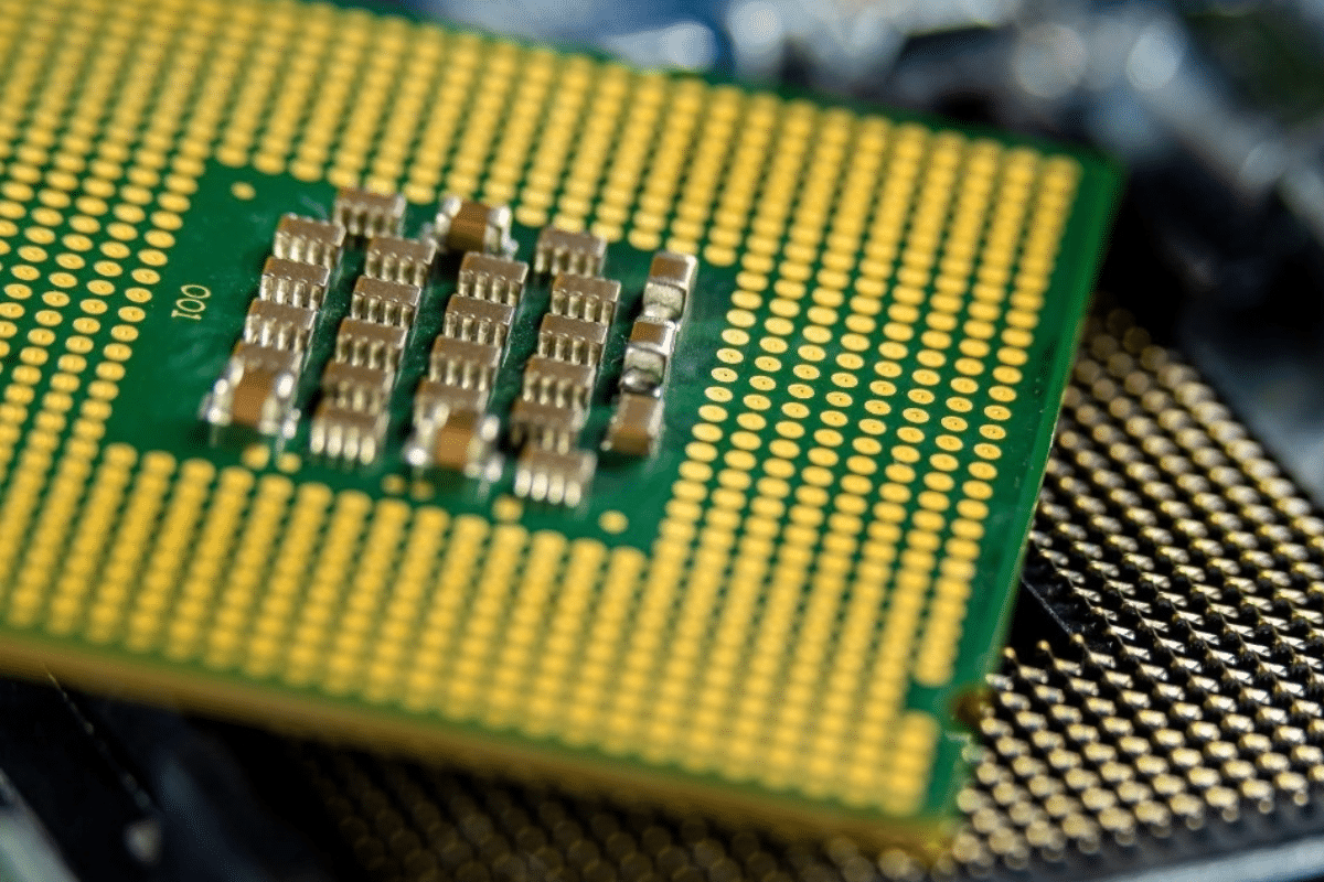 Singapore Leading Industries Report